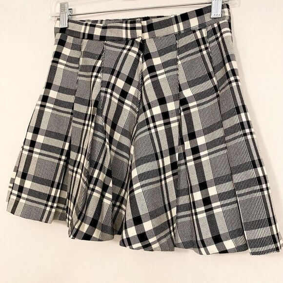 Divided Classic Plaid Women's Skirt size 4 - Picture 5 of 9